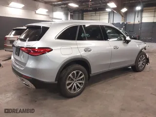 2025 Mercedes-Benz GLC with VIN W1NKM4HB5SF257609, listed as a IAAI auction lot 41680577 with 1,152 mi miles. Bid and sale history available at carsss.com. Image 4.