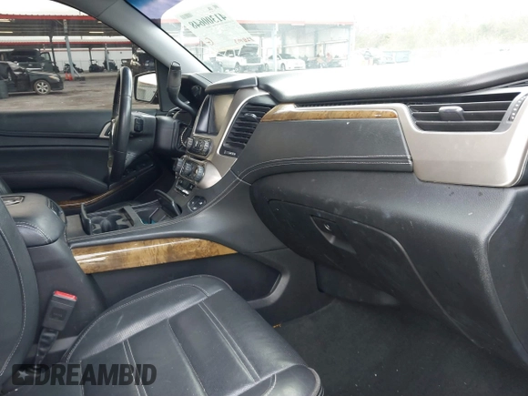 2017 GMC Yukon Denali with VIN 1GKS1CKJ0HR153941, listed as a IAAI auction lot 41300648 with 128,193 mi miles. Bid and sale history available at carsss.com. Image 5.