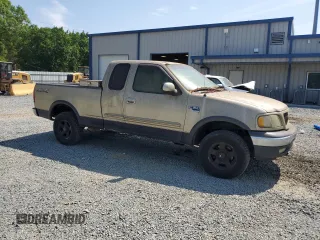 2000 Ford F-150 XL with VIN 1FTRX18LXYNA05860, listed as a Copart auction lot 55408965 with 0 mi miles and Clean Title. Bid and sale history available at carsss.com. Image 4.