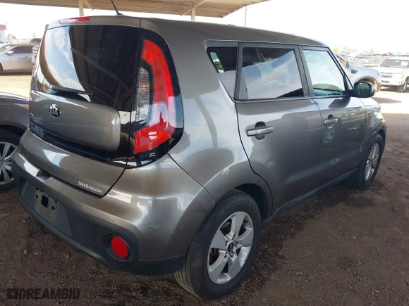 2017 Kia Soul with VIN KNDJN2A22H7497623, listed as a IAAI auction lot 41898439 with 105,719 mi miles. Bid and sale history available at carsss.com. Image 4.