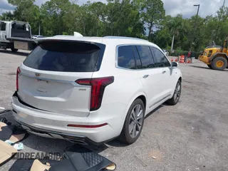 2020 Cadillac XT6 FWD Premium Luxury with VIN 1GYKPCRS6LZ193579, listed as a IAAI auction lot 42367917 with 39,647 mi miles and . Bid and sale history available at DreamBid. Image 4.