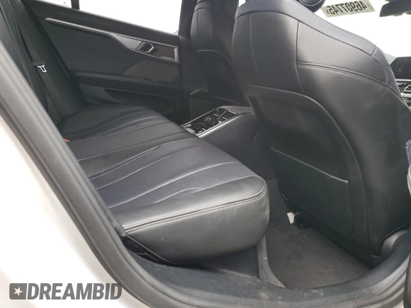 2020 BMW 8 Series M850i with VIN WBAGV8C00LCD80972, listed as a Copart auction lot 46907745 with Not provided miles and Salvage title. Bid and sale history available at DreamBid. Image 10.