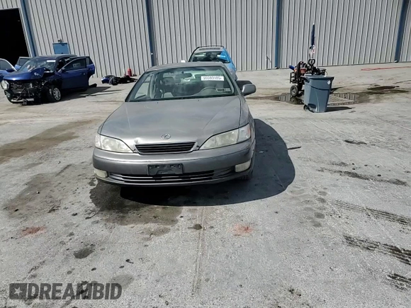 1998 Lexus ES 300 с VIN JT8BF28G6W5046785, выставлен на аукционе Copart как лот 55593105 с пробегом 228 132 миль миль и Списание • Salvage title. История ставок и продаж доступна на DreamBid. Изображение 13.