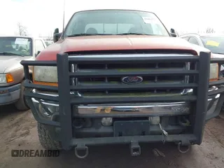 2001 Ford Super Duty F-250 XL with VIN 1FTNW21F61EB16701, listed as a IAAI auction lot 41687274 with 227,092 mi miles. Bid and sale history available at carsss.com. Image 6.
