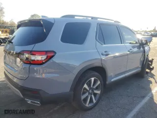 2025 Honda Pilot Touring with VIN 5FNYG2H73SB016693, listed as a Copart auction lot 46494165 with 1,259 mi miles and Salvage Title. Bid and sale history available at carsss.com. Image 3.