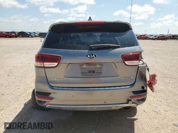 2017 Kia Sorento SXL z VIN 5XYPK4A51HG193730, wystawiony jako Copart lot #54797295 z przebiegiem 331 346 mil mil oraz Szkoda całkowita • Salvage title. Historia ofert i sprzedaży dostępna na DreamBid. Obrazek 6.