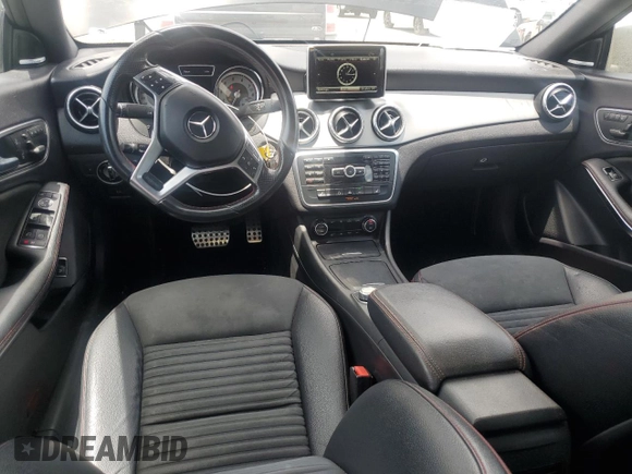 2014 Mercedes-Benz CLA 250 with VIN WDDSJ4EB5EN159975, listed as a Copart auction lot 60390585 with 86,166 mi miles and Salvage title. Bid and sale history available at DreamBid. Image 8.