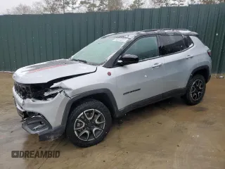 2025 Jeep Compass Trailhawk с VIN 3C4NJDDN4ST508770, выставлен на аукционе Copart как лот 41858495 с пробегом 10 591 миль миль и Чистый • Clean title. История ставок и продаж доступна на DreamBid. Изображение 1.