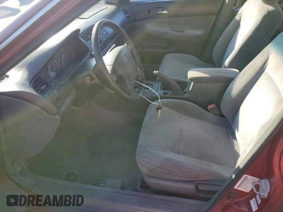 1995 Honda Accord LX with VIN JHMCD563XSC052199, listed as a Copart auction lot 45469205 with 333,643 mi miles and Salvage Title. Bid and sale history available at carsss.com. Image 7.