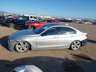2015 BMW 3 Series 335i z VIN WBA3A9G51FNT09260, wystawiony jako IAAI lot #41603526 z przebiegiem 106 020 mil mil oraz . Historia ofert i sprzedaży dostępna na DreamBid. Obrazek 15.