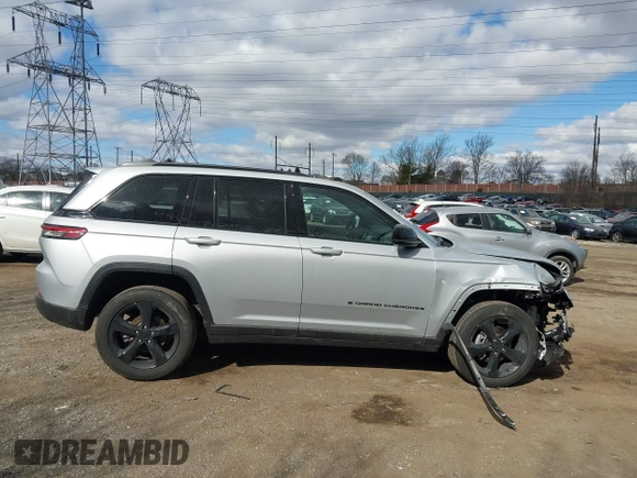 2023 Jeep Grand Cherokee Laredo with VIN 1C4RJHAG2PC660418, listed as a IAAI auction lot 41693879 with 4,295 mi miles and . Bid and sale history available at DreamBid. Image 13.