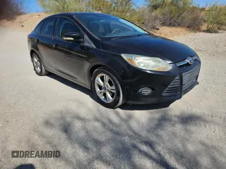 2013 Ford Focus SE z VIN 1FADP3F22DL251913, wystawiony jako Copart lot #46004535 z przebiegiem 131 866 mil mil oraz Czysty tytuł • Clean title. Historia ofert i sprzedaży dostępna na DreamBid. Obrazek 1.