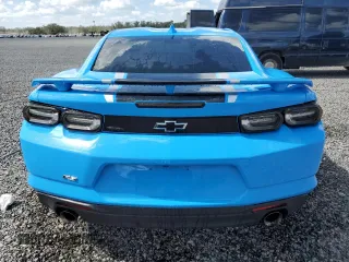2022 Chevrolet Camaro 2LT with VIN 1G1FD1RX8N0125736, listed as a Copart auction lot 77250134 with 19,790 mi miles and Salvage Title. Bid and sale history available at carsss.com. Image 6.