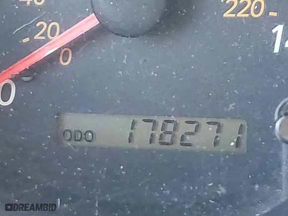 2001 Toyota Highlander with VIN JTEGF21A410020197, listed as a IAAI auction lot 41174592 with 178,271 mi miles. Bid and sale history available at carsss.com. Image 16.