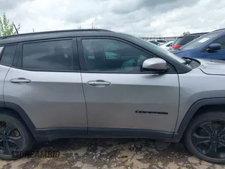 2018 Jeep Compass Latitude with VIN 3C4NJDBB8JT323967, listed as a IAAI auction lot 42096644 with 143,761 mi miles and . Bid and sale history available at DreamBid. Image 13.