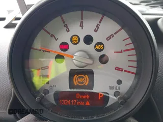 2012 MINI Countryman with VIN WMWZB3C54CWM01897, listed as a IAAI auction lot 42083668 with 132,417 mi miles and . Bid and sale history available at DreamBid. Image 7.