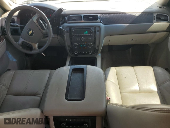 2013 Chevrolet Tahoe LT с VIN 1GNSCBE01DR158327, выставлен на аукционе Copart как лот 61760895 с пробегом 228 070 миль миль и Списание • Salvage title. История ставок и продаж доступна на DreamBid. Изображение 8.