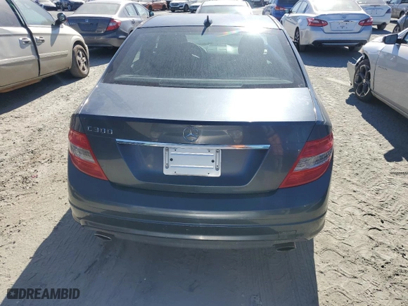 2008 Mercedes-Benz C-Class 3.0L Sport with VIN WDDGF54X98R010556, listed as a Copart auction lot 47401545 with 226,983 mi miles and Clean Title. Bid and sale history available at carsss.com. Image 6.
