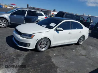 2014 Volkswagen Jetta GLI Autobahn with VIN 3VW5T7AJ8EM367002, listed as a IAAI auction lot 42032055 with 186,301 mi miles and . Bid and sale history available at DreamBid. Image 15.