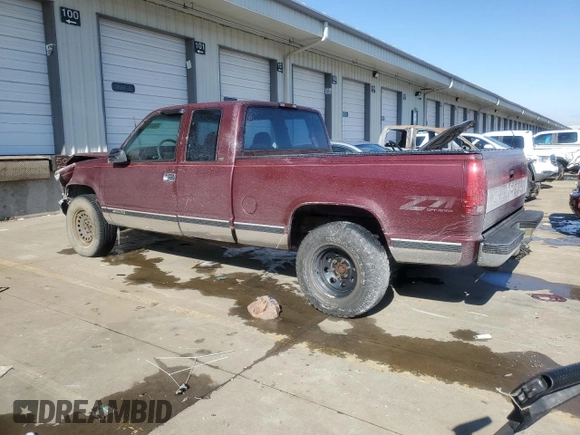 1997 Chevrolet Silverado 1500 with VIN 2GCEK19R3V1277602, listed as a Copart auction lot 45843165 with 417,524 mi miles and Salvage Title. Bid and sale history available at DreamBid. Image 2.