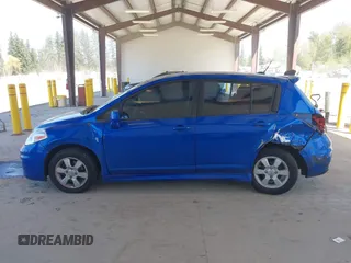 2011 Nissan Versa 1.8 S with VIN 3N1BC1CP7BL487592, listed as a IAAI auction lot 42077797 with 81,982 mi miles. Bid and sale history available at carsss.com. Image 14.