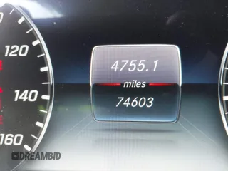 2020 Mercedes-Benz E 350 с VIN WDDZF8EB2LA713761, выставлен на аукционе IAAI как лот 41854999 с пробегом 74 603 миль миль и . История ставок и продаж доступна на DreamBid. Изображение 15.