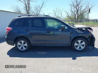 2014 Subaru Forester 2.5i Premium with VIN JF2SJADC5EH488307, listed as a IAAI auction lot 41822778 with 154,210 mi miles. Bid and sale history available at carsss.com. Image 13.
