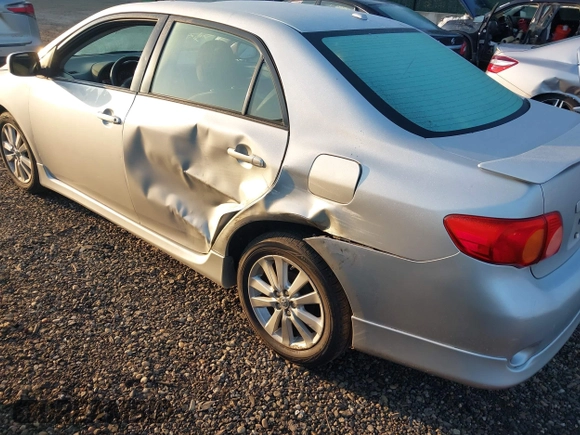 2010 Toyota Corolla with VIN 2T1BU4EE4AC278545, listed as a IAAI auction lot 42646722 with 110,104 mi miles and . Bid and sale history available at DreamBid. Image 6.