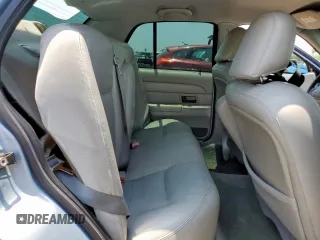 2004 Ford Crown Victoria LX z VIN 2FAFP74W54X184815, wystawiony jako Copart lot #57280725 z przebiegiem 294 513 mil mil oraz Szkoda całkowita • Salvage title. Historia ofert i sprzedaży dostępna na DreamBid. Obrazek 10.
