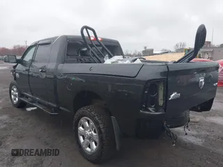 2018 Ram 2500 Big Horn with VIN 3C6UR5MJ5JG162332, listed as a IAAI auction lot 42002877 with 66,251 mi miles and . Bid and sale history available at DreamBid. Image 18.