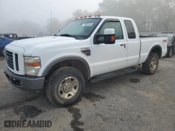 2008 Ford Super Duty F-250 SRW XL with VIN 1FTSX21R28EB89794, listed as a Copart auction lot 50004465 with 170,920 mi miles and Salvage Title. Bid and sale history available at carsss.com. Image 1.