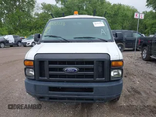 2012 Ford Econoline Cargo Commercial z VIN 1FTNE2EL7CDB36239, wystawiony jako IAAI lot #42311374 z przebiegiem 152 547 mil mil oraz . Historia ofert i sprzedaży dostępna na DreamBid. Obrazek 12.