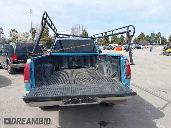 1993 GMC Sierra 1500 with VIN 1GTDC14H3PE518180, listed as a IAAI auction lot 41837262 with 380,405 mi miles and . Bid and sale history available at DreamBid. Image 16.