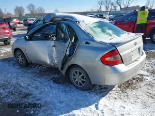 2002 Toyota Prius with VIN JT2BK12U520063437, listed as a IAAI auction lot 41381951 with 1 mi miles. Bid and sale history available at carsss.com. Image 3.