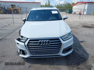 2018 Audi Q7 Premium z VIN WA1AHAF77JD045349, wystawiony jako IAAI lot #42227264 z przebiegiem 93 865 mil mil oraz . Historia ofert i sprzedaży dostępna na DreamBid. Obrazek 12.