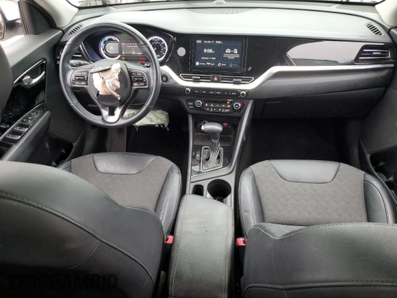 2022 Kia Niro LX with VIN KNDCB3LC1N5546699, listed as a Copart auction lot 84321764 with 76,108 mi miles and Salvage Title. Bid and sale history available at carsss.com. Image 8.