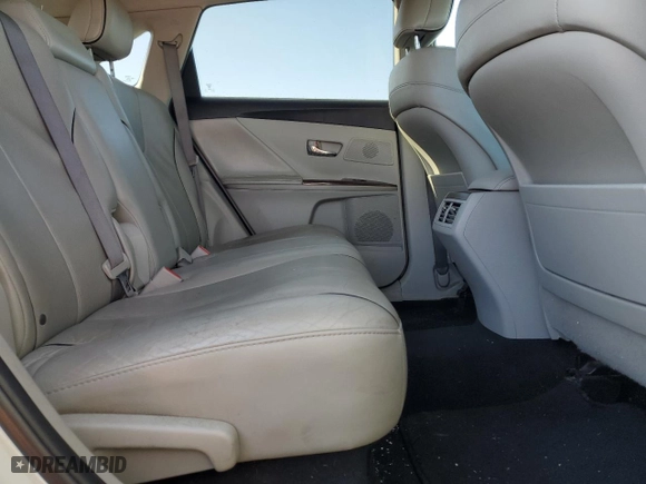 2010 Toyota Venza with VIN 4T3BK3BB1AU033377, listed as a Copart auction lot 52194405 with 296,653 mi miles and Salvage Title. Bid and sale history available at carsss.com. Image 11.