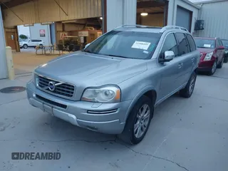 2013 Volvo XC90 Premier Plus z VIN YV4952CZ1D1640780, wystawiony jako IAAI lot #42408459 z przebiegiem 150 205 mil mil oraz . Historia ofert i sprzedaży dostępna na DreamBid. Obrazek 2.