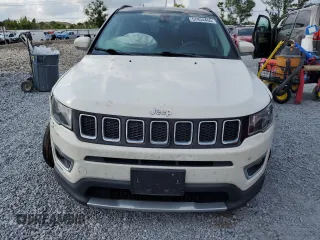 2019 Jeep Compass Limited with VIN 3C4NJDCB1KT672484, listed as a Copart auction lot 57934455 with 72,051 mi miles and Non repairable. Bid and sale history available at DreamBid. Image 5.