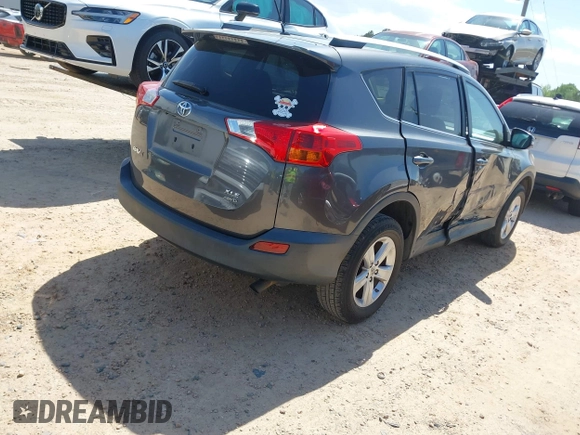 2013 Toyota RAV4 XLE with VIN 2T3RFREV1DW017471, listed as a IAAI auction lot 41990090 with 170,066 mi miles. Bid and sale history available at carsss.com. Image 4.