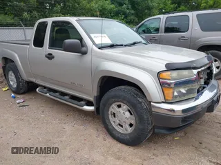 2005 GMC Canyon SLE Z85 z VIN 1GTDT196858113631, wystawiony jako IAAI lot #42577194 z przebiegiem 122 921 mil mil oraz . Historia ofert i sprzedaży dostępna na DreamBid. Obrazek 1.