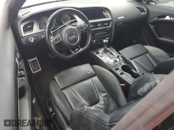 2014 Audi S5 Premium Plus z VIN WAUCGAFH4EN000456, wystawiony jako Copart lot #56907415 z przebiegiem 158 392 mil mil oraz Szkody całkowita. Historia ofert i sprzedaży dostępna na DreamBid. Obrazek 8.