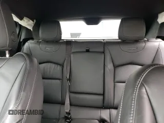 2024 Cadillac XT4 FWD Premium Luxury z VIN 1GYFZCR43RF221412, wystawiony jako Copart lot #55507885 z przebiegiem 23 702 mil mil oraz Tytuł czysty. Historia ofert i sprzedaży dostępna na DreamBid. Obrazek 10.