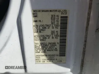 2019 Nissan NV Cargo S z VIN 1N6BF0KM7KN809036, wystawiony jako Copart lot #55559605 z przebiegiem 84 451 mil mil oraz Szkody całkowita. Historia ofert i sprzedaży dostępna na DreamBid. Obrazek 14.
