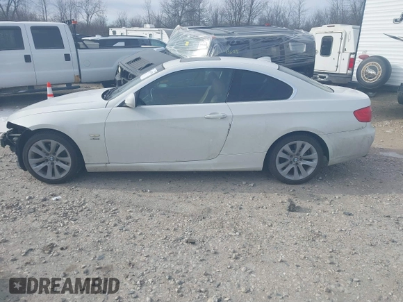 2013 BMW 3 Series 328i xDrive with VIN WBAKF5C56DE657855, listed as a IAAI auction lot 41441799 with 107,581 mi miles. Bid and sale history available at carsss.com. Image 14.