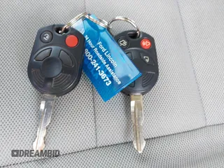2010 Ford Escape XLT с VIN 1FMCU9DG8AKD40107, выставлен на аукционе IAAI как лот 42405128 с пробегом 168 383 миль миль и . История ставок и продаж доступна на DreamBid. Изображение 11.