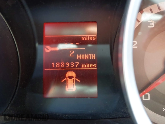 2008 Mitsubishi Lancer GTS z VIN JA3AU86U38U021896, wystawiony jako IAAI lot #42294311 z przebiegiem 188 937 mil mil oraz . Historia ofert i sprzedaży dostępna na DreamBid. Obrazek 7.