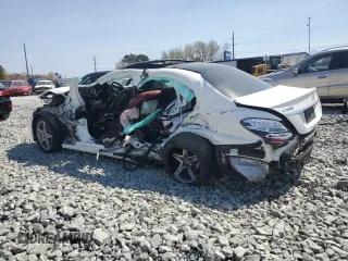 2018 Mercedes-Benz C 300 with VIN 55SWF4JB5JU240811, listed as a Copart auction lot 51040005 with Not provided miles and Salvage title. Bid and sale history available at DreamBid. Image 2.