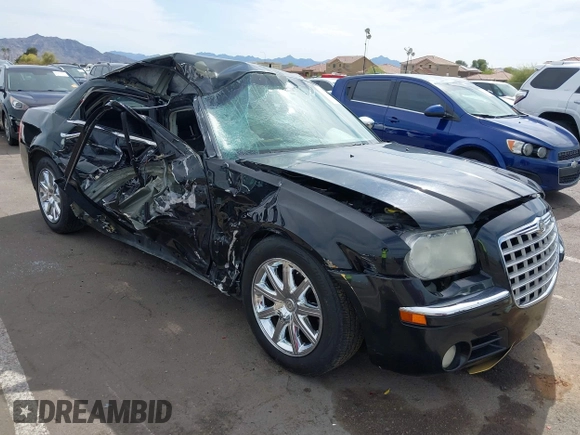 2008 Chrysler 300 C Hemi with VIN 2C3KA63H18H335466, listed as a IAAI auction lot 41899381 with Not Provided miles and . Bid and sale history available at carsss.com. Image 6.