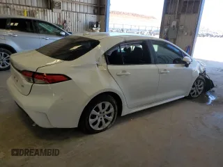 2024 Toyota Corolla LE with VIN 5YFB4MDE1RP228084, listed as a Copart auction lot 50462435 with 7,271 mi miles and Salvage Title. Bid and sale history available at carsss.com. Image 3.